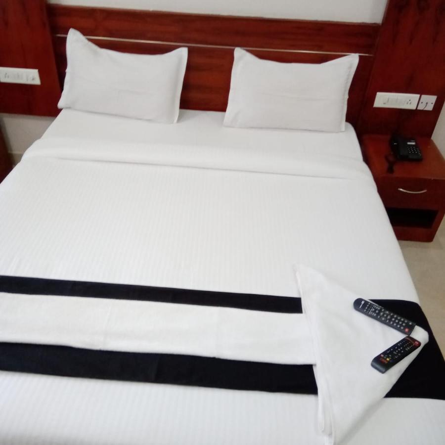 The Southgate Business Hotel Тривандрум Экстерьер фото